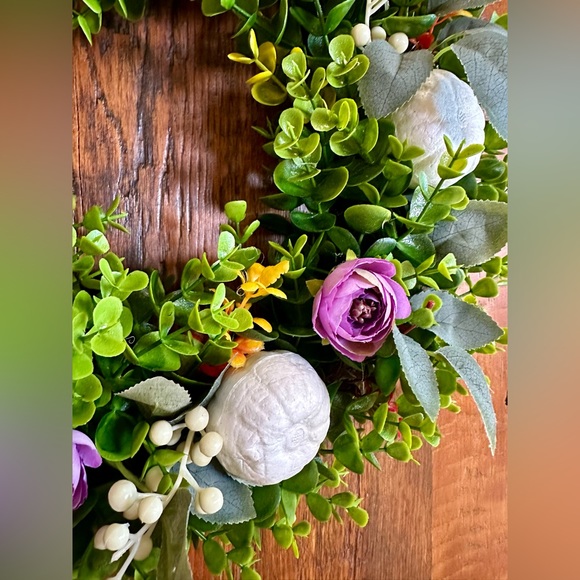 Spring Wreath, 18” - Picture 2 of 5